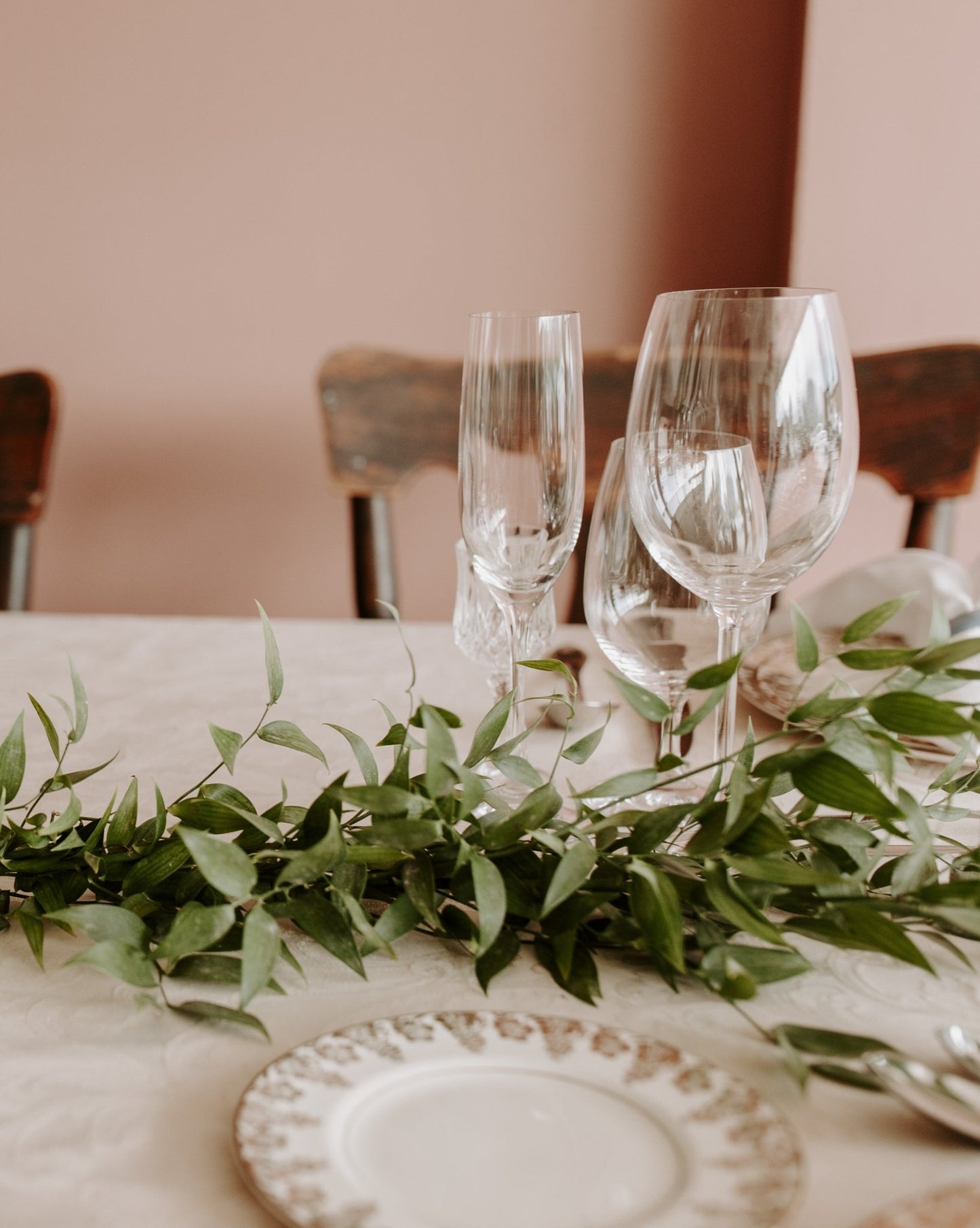 
                  
                    Foliage Garland - Wispy - Wedding Flowers - STUDIO FOLIAGE
                  
                