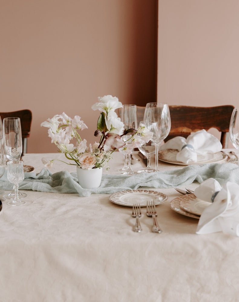 
                  
                    Table Centre - Mini - Wedding Flowers - STUDIO FOLIAGE
                  
                