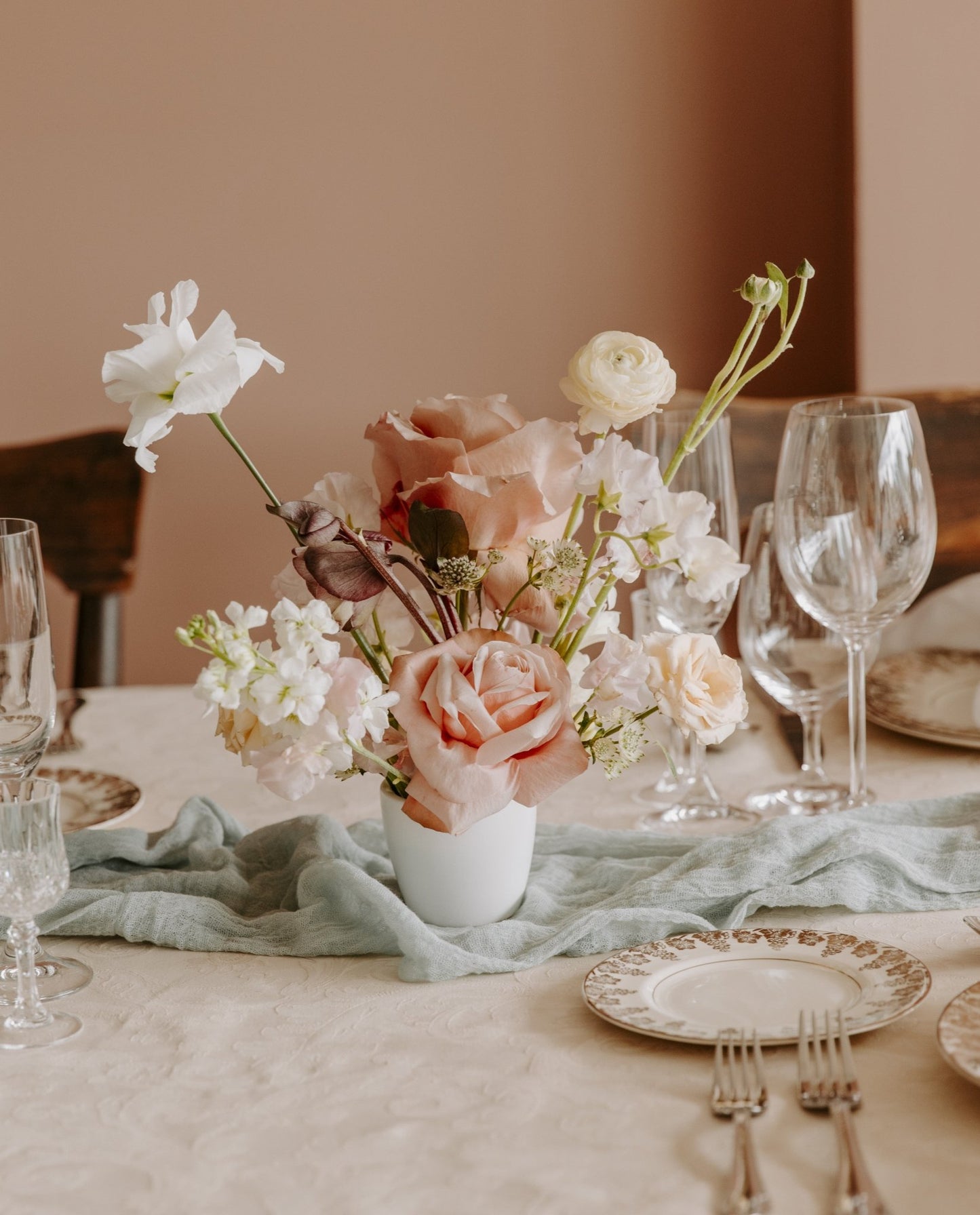 Table Centre - Petite - Wedding Flowers - STUDIO FOLIAGE